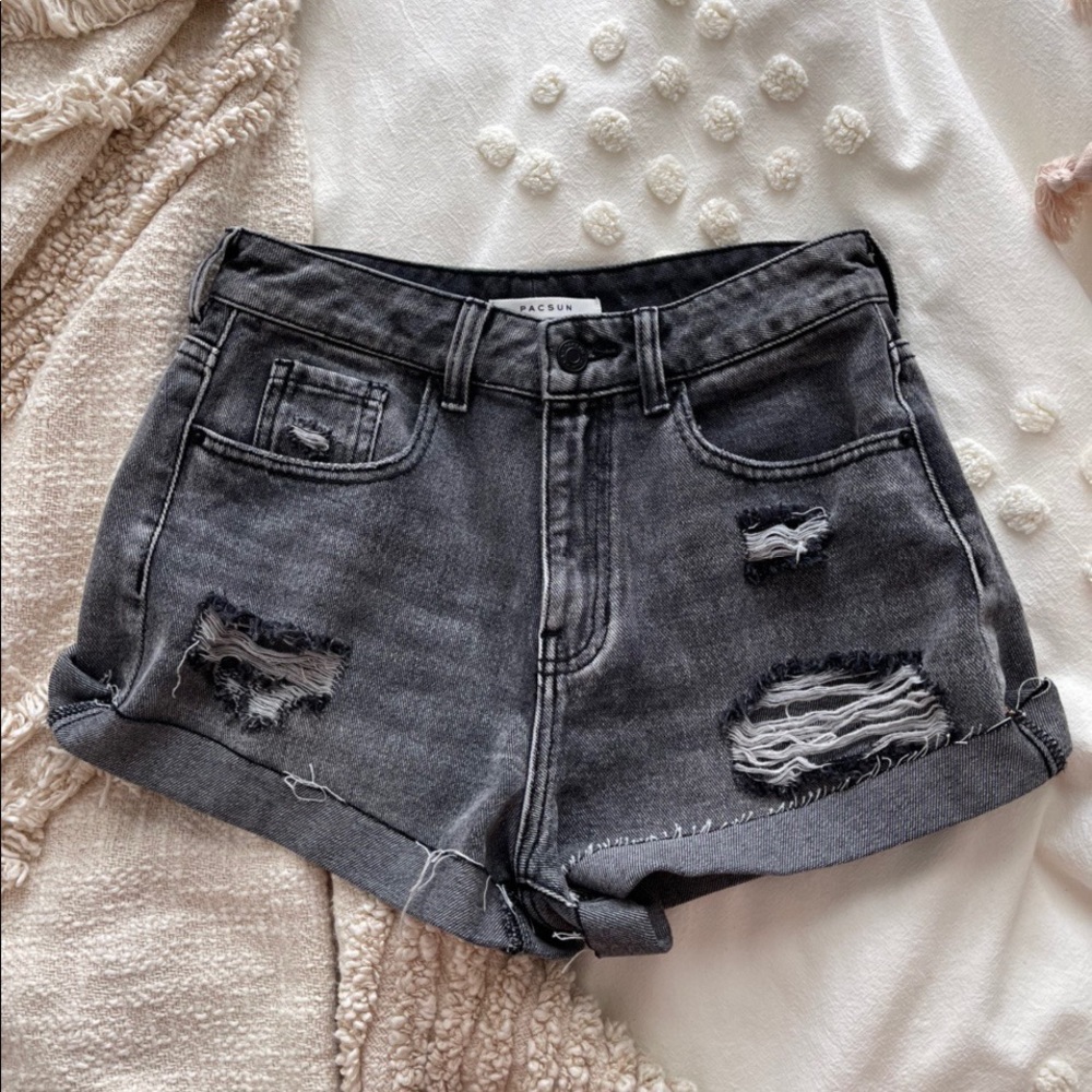 pacsun black mom shorts